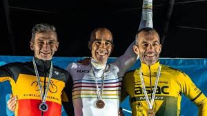 Marco Prieto, el ciclista asturiano sin fecha de caducidad: "Me pongo el  dorsal y me transformo, tengo que llegar lo más lejos que pueda"