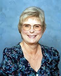 Patty Waddell's Instagram, Twitter & Facebook