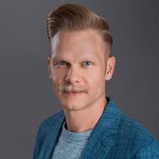 Daniel Mcdowell's Instagram, Twitter & Facebook