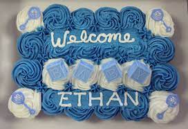 Pull apart cupcake, bow tie. Pin By Sarah Owen On Cakes I Ve Made Baby Shower Cupcakes Baby Shower Cupcakes For Boy Shower Cupcakes