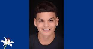 Aaron Valle's Instagram, Twitter & Facebook