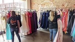 Mantle Realty To Host Free Prom Project Pop Up Shop
