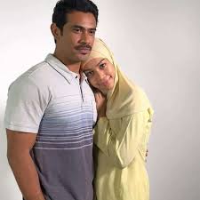 Nad mengakui amat mengagumi remy yang disifatkannya sebagai pelakon yang senang memberikan kerjasama. Biodata Remy Ishak Hero Filem Pulang