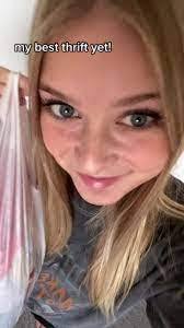 Gail Bickel's Instagram, Twitter & Facebook