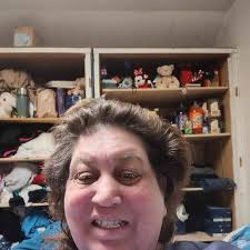 Happy Parents Day! Did you know? Michael, from Season 3, is the only  contestant to meet both of his parents