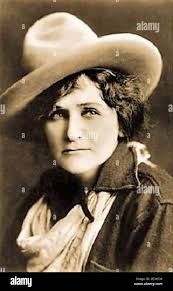 Louise lester hi-res stock photography and images