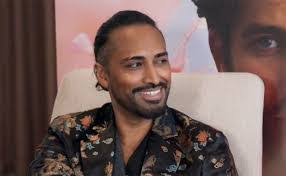 Nelson Giles's Instagram, Twitter & Facebook