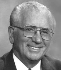 Frank Mills Bradshaw (1928-2006)