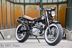 1 Suzuki Vanvan Van Van Metropolitan Mfc Design Preparation Motos Peinture Design Tuning Suzu Custom Motorcycles Motorcycle Decor Custom Paint Motorcycle