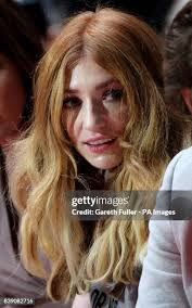 109 Nicola Fuller Stock Photos, High-Res Pictures, and Images