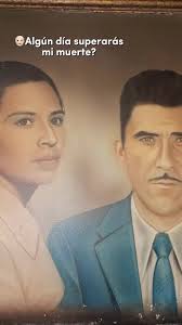 Sara Gamez (@glitterlover22)