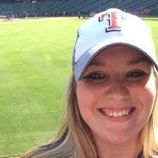 Danielle Tilden's Instagram, Twitter & Facebook