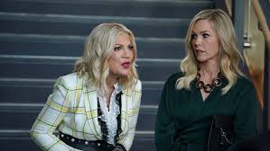 Liam aaron (2007), stella doreen (2008), hattie margaret (2011) . Bild Zu Tori Spelling Bild Jennie Garth Tori Spelling Filmstarts De