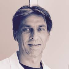 Juan Recio's Instagram, Twitter & Facebook