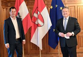 Narrative films mückstein wrote and directed include talea and l'animale. Burgermeister Ludwig Empfing Gesundheitsminister Muckstein Im Rathaus Presse Service