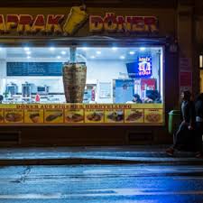 Öffnungszeiten von dein big döner haus in fronmüllerstraße 171, 90763, fürth deutschland inklusive kontaktdaten wie adresse, telefonnummer, webseite, anfahrtsplan u.a. Nighthawks At The Doner Trifolia