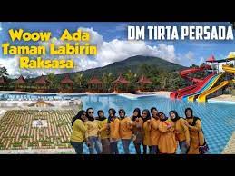 Bunga begonia ini akan hidup dengan subur pada tempat yang mendapatkan sinar matahari cukup setidaknya 2 jam dalam 1 hari dan iklim indonesia yang tropis ini sangat cocok sebagai tempat tumbuh tanaman ini. Taman Bunga Dm Pandeglang Taman Bunga Dm Pandeglang Taman Bunga Pandeglang Seperti Hamparan Ladang Di Eropa Wisata Pandeglang Banten Pandeglang Punya Wisata Baru Kp Jambu Taman Bunga Lory Kerman Still