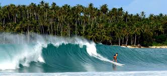 Hotel pantai tengah beach inn, pantai cenang: Bawa Island In Hinako Islands West Nias Regency Indonesia