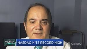 The bulls may 'win for the summer,' Oppenheimer's John Stoltzfus says