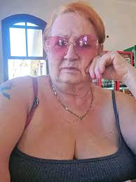 Spice_in caffee we deliver food swahili dishes around rongai and we do  outside catering. Pilau Chapoo beans with coconut Viazi karai Samosas  Chicken sprinkle Rice bean with coconut Call for more 0752288269