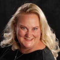 Kasey Morton's Instagram, Twitter & Facebook