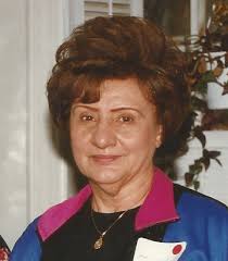 Vincent, Dorothy (Holub)