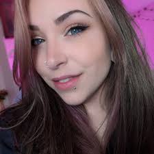 8 selfies for 8 years