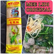 Jajanan ini khas dengan renyah dan bumbu tambahan yang gurih. Mee Lidi Sedap Original Brand Shopee Malaysia