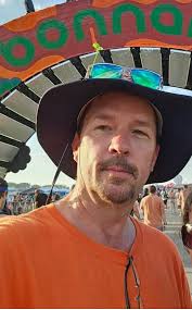 Congratulations to the newest member of the @cowboy_fb Ring of Honor! We  are big fans of your hat choice today, Justin Blackmon! #GoPokes