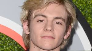 What You Didn't Know About Ross Lynch's Famous Siblings