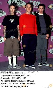 The urethra chronicles (video 1999). Photos And Pictures Photo By Russ Einhorn Star Max Inc Copyright 1999 Blink 182