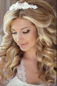 Hairdressers in Georgetown for on-site wedding hair styling