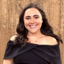 Haley Pickering's Instagram, Twitter & Facebook