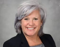 Chair of the Decennial Committee Reflects On Her Time With Honors