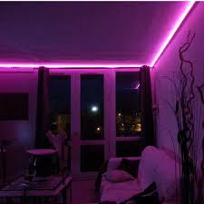 Ruban Lumineux A Led Changer La Deco De Votre Maison Lumieres Chambre Chambre Froide Chambre Neon