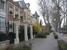 L Ile De La Jatte Neuilly Sur Seine Paris Exterior