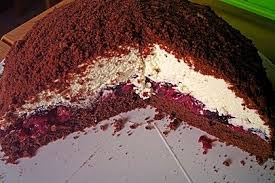 Maulwurftorte Mit Sauerkirschfullung Von Schrat Chefkoch Maulwurftorte Maulwurfkuchen Rezept Fruhstuck Dessert