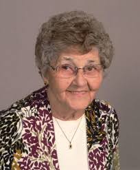 Sharon Munns's Instagram, Twitter & Facebook