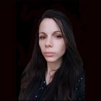 30+ "Anna Benavides" profiles