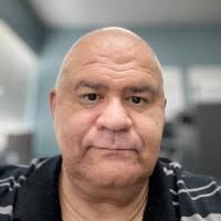 900+ "Garth" profiles