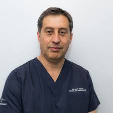 Meet the lovely Dr Chae Park! Dr Park is our Specialist Prosthodontist and  the newest specialist to join our team here at Cambridge Specialists 😁 Dr  Park was awarded the degree of