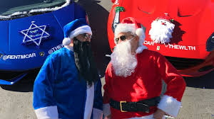 Discover the ferrari gtc4lusso, a powerful and sporty car offering the excitement of the unexpected. Santa S Red Ferrari Vs Harry Hanukkah S Blue Lamborghini Youtube