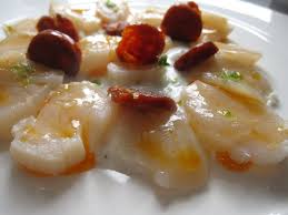 Carpaccio De Saint Jacques Au Chorizo Presque Comme Cyril Lignac Recette Ptitchef Recette Recettes De Cuisine Carpaccio Saint Jacques Chorizo