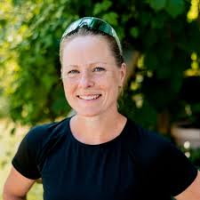 Leseren vil trene styrke hjemme. Fem effektive øvelser for hele kroppen,  ifølge fysiolog.