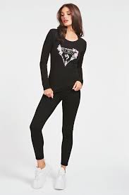 Step 2 test the glue by applying a small drop to a scrap of fabric or a hidden seam of the clothing. Guess T Shirt Rhinestones Triangle Logo Women S T Shirts Tops Differenta Com