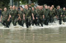 Der streit über bundeswehreinsätze im inneren läuft seit jahrzehnten. Ubung Von Polizei Und Bundeswehr Der Ernstfall Wird Geprobt Baden Wurttemberg Stuttgarter Zeitung