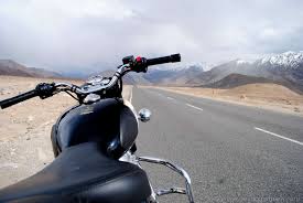 Leh ladakh in april and may is the best to explore the outdoors, do a bit of sightseeing and then indulge in a few adventure sports. How To Calculate Cost Or Budget Of Ladakh Trip In 2021 Complete Guide