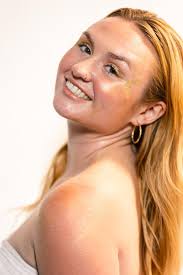 Samantha Proctor's Instagram, Twitter & Facebook