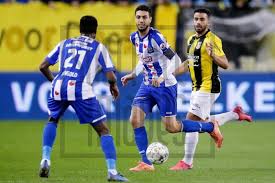 Oussama tannane zelf vond van wel. Soccrates Images L R Hicham Faik Of Sc Heerenveen Oussama Tannane Of Vitesse