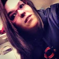 Amber Cahoon's Instagram, Twitter & Facebook